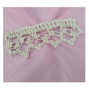 Ribete de encaje de ganchillo 7x20 cm blanco hecho en Italia, mezcla de poliéster y algodón para costura y manualidades - Product Image 1