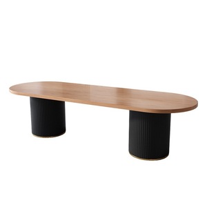 Table à manger avec plateau ovale en bois massif et base double cylindrique cannelée avec anneau doré, en bois dur, vente en gros, Esstisch - Product Image 5