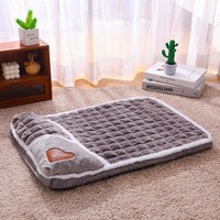 Coussin de couchage chaud et moelleux en velours pour chien et chat, matelas épais antidérapant pour chiot et chaton