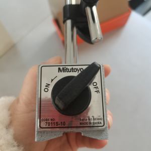 Supporto Magnetico di Alta Qualità Mitutoyo 7010S-10 7011S 7033-10 per Comparatori Analogici - Product Image 3