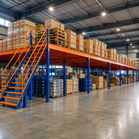 Système de rayonnage pour mezzanine robuste, plateforme de stockage en acier multi-niveaux avec accès par escalier de sécurité