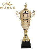 Coupe de trophée de football Champion Sports en métal