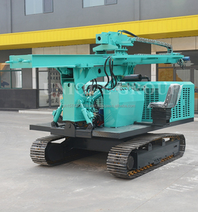 UNIQUE Foreuse sur chenilles portable pour pieux solaires, machine de forage de puits et de compactage solaire - Product Image 6