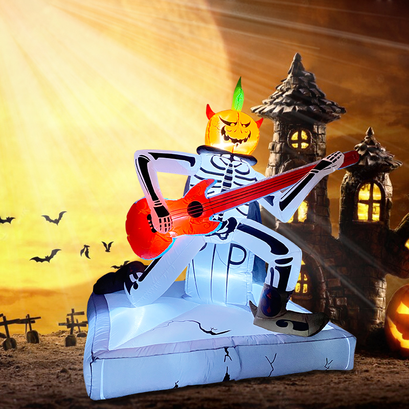 Tocar piano cabeza de calabaza