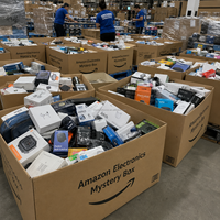 Caja Misteriosa de Productos Electrónicos Devueltos por Clientes: Smartphones, Tablets, Consolas Portátiles, Auriculares, Relojes Inteligentes, Cámaras para Reventa