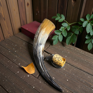 Jarra de Cuerno de Búfalo para Beber, Hecha a Mano, Recipiente Tradicional para Beber, Apta para el Hogar y Eventos - Product Image 3