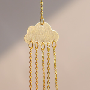 Atrapasoles de Cristal con Diseño de Nubes Talladas a Mano, Estilo Feng Shui, de Alta Calidad, para el Amor - Product Image 4