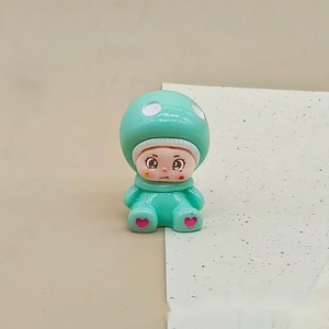 เครื่องประดับเรซิ่นรูปเห็ดสีแดงสดใส สไตล์การ์ตูน สำหรับตกแต่งรถยนต์ ของขวัญน่ารักหลากสีสัน พร้อมกล่องของขวัญ สำหรับงาน DIY และเครื่องประดับ - Product Image 4