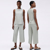 Ensemble débardeur sans manches et pantalon plissé rayé pour femme, tenue de sport ample et respirante pour le yoga et l'entraînement