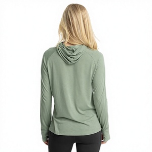 Haut de pêche à capuche personnalisé pour femme, léger, en polyester/coton, anti-UV, anti-humidité, biologique, pour l'extérieur, avec passe-pouce - Product Image 3