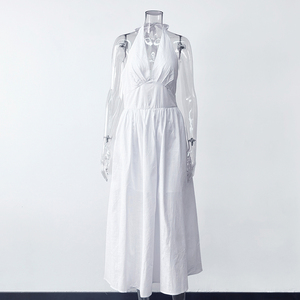 Robe mi-longue Enyami pour femme, col halter en V, taille haute, style corset smocké, fluide, coupe trapèze, idéale pour les invitées de mariage - Product Image 6