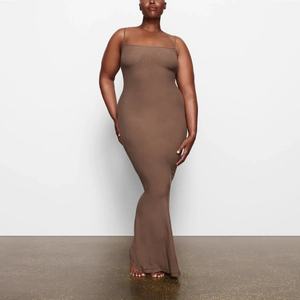 สินค้าขายส่งมาแรง ชุดเดรสผู้หญิงสวยหรู สีพื้น สายเดี่ยว เนื้อผ้านุ่ม สวมใส่สบาย กระชับรูปร่าง ผ้าถักนิตติ้ง คอตตอน ชุดเดรสยาว - Product Image 6