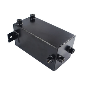 Réservoir de carburant en alliage d'aluminium PQYRACING 4L avec tuyau AN6 et kit de raccords pour amélioration automobile - Product Image 4