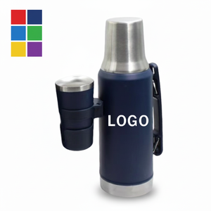 Set Thermos in Acciaio Inox da 1300ml con 2 Tazze e Bombilla, Regalo per Tifosi di Calcio, Kit da Viaggio Portatile con Isolamento Sottovuoto - Product Image 1