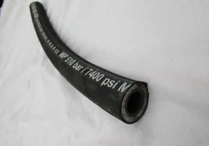 Tuyau hydraulique JCB Tube en caoutchouc résistant à l'huile à haute pression pour équipement de construction - Product Image 2