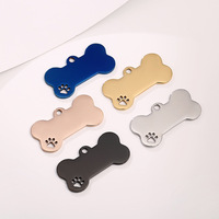 Accessoires de Collier pour Chien Gravé, Médaille d'Identification Os en Acier Inoxydable avec Empreintes de Patte Découpées et Creuses