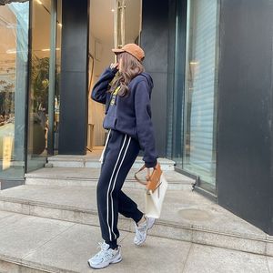 กางเกงวอร์มทรงเรียวรันฉีสีกรมท่าขนาดพลัสไซส์สำหรับฤดูใบไม้ร่วงและฤดูหนาว กางเกงลำลองสำหรับผู้หญิง รุ่น N8254 - Product Image 3