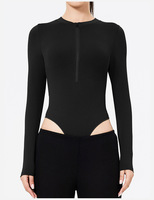 Combinaison de yoga une pièce haut de gamme pour femme, coupe ajustée, manches longues, pour le sport et le fitness, motif uni