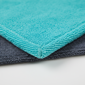 Serviette de lavage de voiture en microfibre à tricotage en chaîne haute densité, sur mesure, super douce, torsadée, toutes tailles, 500 g/m² à 1200 g/m², fabriquée en Corée - Product Image 1