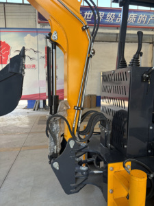 Nuevo <span class=keywords><strong>mini</strong></span> tractor excavadora trasera compacto remolcable con cargador y accesorio <span class=keywords><strong>de</strong></span> cabina <span class=keywords><strong>retroexcavadora</strong></span> 3 en 1 4x4 para la <span class=keywords><strong>venta</strong></span> en China - Product Image 6