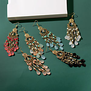 Classico di Tendenza delle Donne di Bianco di Cristallo Lunga Nappa Orecchini 2021 Dei Monili di Modo Della Boemia di Perline di Nozze Orecchini Ganci - Product Image 4