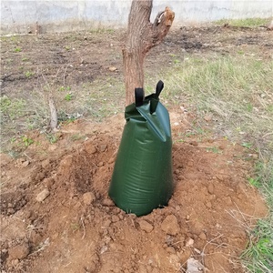 Bolsa de Riego por Goteo de PVC Verde Resistente de 20 Galones para Árboles de Jardín - Product Image 3