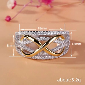 Anello moderno cavo a forma di infinito con colori a contrasto, regalo per donne per l'uso quotidiano o per feste. - Product Image 6