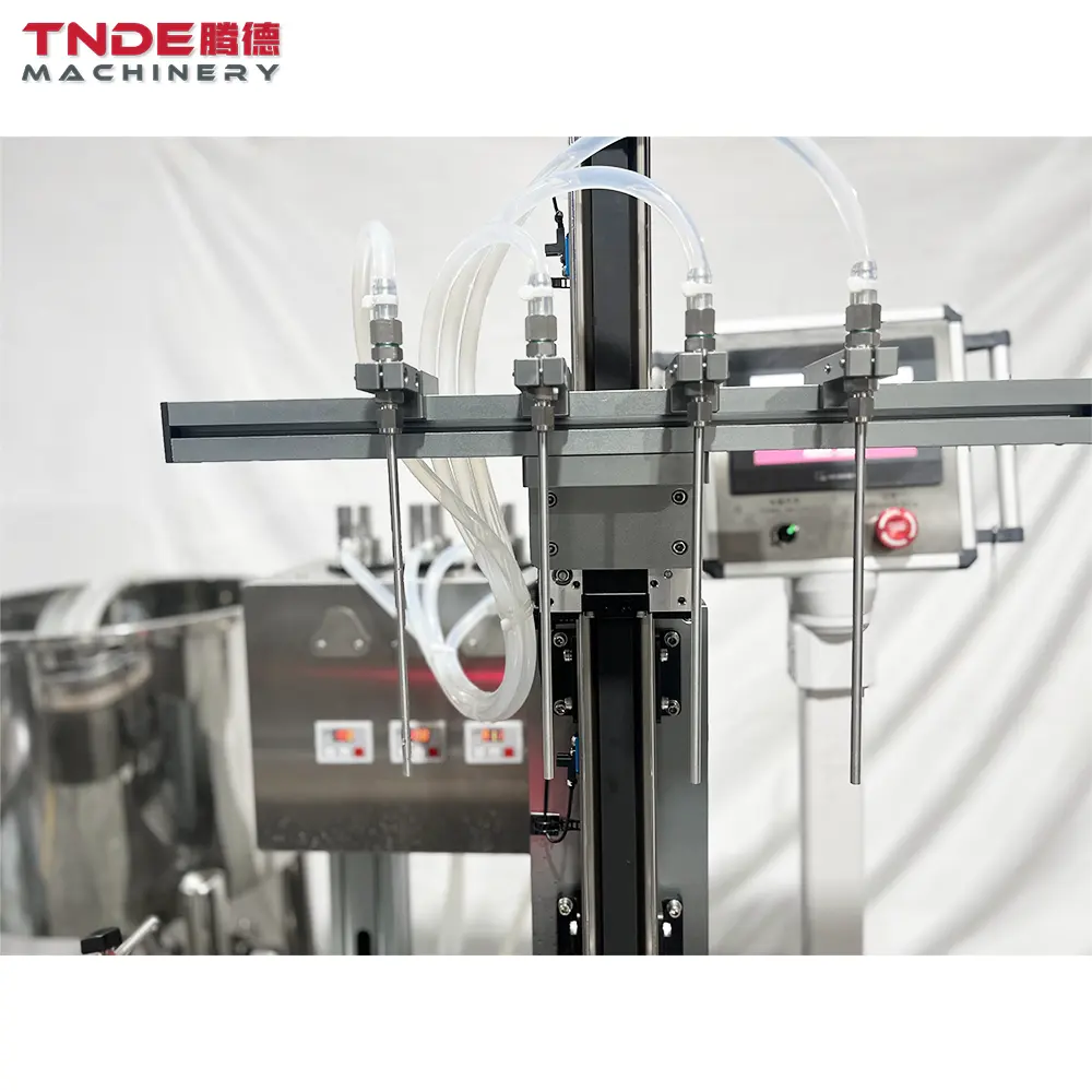 New Products in the Market Automatic Small Bottle Water Juice Beverage Oil Cosmetics Liquid Filling Machine