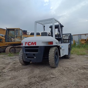 Montacargas Diésel TCM FD100 Usado en Buen Estado, 10T, Altura de Elevación de 4m-6m, Motor Isuzu, Mástil de Dos Etapas, Neumáticos Sólidos - Product Image 2