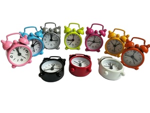 Nuevo Reloj Despertador Metálico Mini Colorido, Especialmente Diseñado como Regalo para Estudiantes - Product Image 3