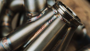 Colector de escape MATCHWAY de 3.0'' con banda en V, SS304, 3mm, 100% soldado TIG, acabado cepillado para <span class=keywords><strong>Supra</strong></span> <span class=keywords><strong>Mk4</strong></span> Lexus GS300 2JZG - Product Image 5