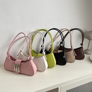 กระเป๋าถือสตรีแวววาว2024แฟชั่นใหม่กระเป๋าสะพายไหล่ใต้วงแขน - Product Image 1