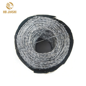 <span class=keywords><strong>ลวดหนาม</strong></span>เหล็กชุบสังกะสีแบบเกลียวคู่ 16 กรัม 4 จุด ความยาว 100 ม. 250 ม. 500 ม. สำหรับฟาร์มปศุสัตว์ ก่อสร้าง ป้องกัน ราคาโรงงาน - Product Image 6
