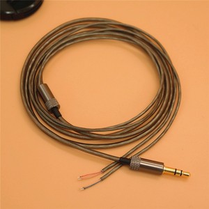 Cable de audio de 3,5 mm, cable blindado de cobre sin oxígeno, conector de metal con núcleo de TPE para auriculares - Product Image 1