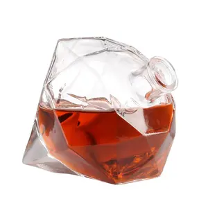 750ml di lusso a forma di diamante bottiglia di liquore personalizzato a forma di diamante 700ml di lusso a forma di diamante liquore personalizzato X.O whisky Vodka Brandy bottiglia di vetro
