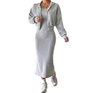 แฟชั่นมาใหม่ ชุดลำลองผู้หญิง 2 ชิ้น เสื้อฮู้ดครอปซิป และเดรสยาวทรงดินสอเข้ารูป - Product Image 3