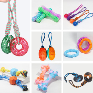 Juguete Masticable para Mascotas <span class=keywords><strong>de</strong></span> TPR, Resistente a Mordidas, para Limpieza Dental, Interactivo, para Entrenamiento <span class=keywords><strong>de</strong></span> Cachorros, Cuerda <span class=keywords><strong>de</strong></span> Goma para Juego <span class=keywords><strong>de</strong></span> Tira y Afloja, con Sonido, Venta al Por Mayor - Product Image 1