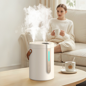 Humidificateurs à remplissage par le haut de 2,5 L, silencieux, à brume froide, surdimensionnés, avec lumière nocturne réglable sur 3 niveaux, humidificateur d'air USB pour la maison et les bébés - Product Image 4