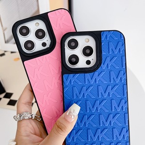 Alla moda marche <span class=keywords><strong>di</strong></span> moda <span class=keywords><strong>di</strong></span> lusso 3D goffratura artigianale in Silicone per iPhone 16 15 14 13 Pro Max brand <span class=keywords><strong>di</strong></span> lusso moda - Product Image 5