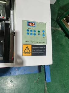 3050 4060 60w मिनी 3 डी को2 कटिंग मशीन रूइदा एम 2 वाटर पंप के साथ लकड़ी के लिए 50w ग्लास ट्यूब लेजर उत्कीर्णन मशीन लंबे जीवन - Product Image 4