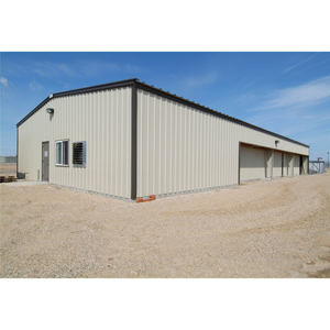 Hangar métallique agricole spécialisé pour le stockage de tracteurs et de machines agricoles - Product Image 1