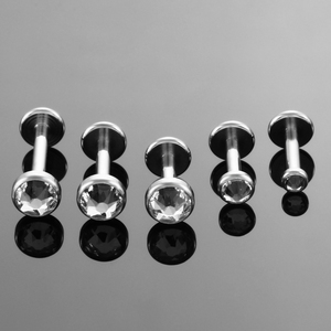 Titanio internamente roscado CZ cristal <span class=keywords><strong>Labret</strong></span> Stud Monroe Piercing pendiente Stud cartílago Tragus Piercing labio Piercing joyería - Product Image 1