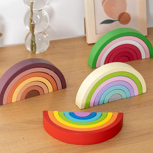 Jouets éducatifs Montessori en bois pour enfants, blocs d'empilage arc-en-ciel personnalisés, pas chers et très demandés - Product Image 1