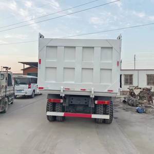 Camión Volquete Usado Barato 6x4 Howo 30T Euro 5 Diésel, Camión Pesado Sinotruck 371 LHD de Alta Calidad y Bajo Precio con Cámara Trasera en Venta - Product Image 4