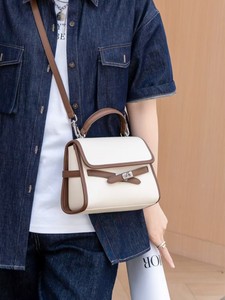 Bolso de Lujo para Mujer 2026, de Piel Sintética, Marca Reconocida, Bandolera, Bolso de Hombro con Cadena, Bolso Grande para Mujer, Color Sólido 48 - Product Image 5