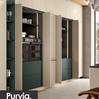 Meuble de cuisine moderne de luxe Purvia sur mesure avec comptoir en marbre vert foncé, bar flottant à charnières, mobilier haut de gamme pour la maison