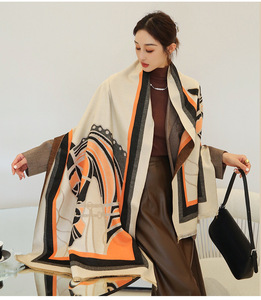 Custom Sjaal Met Uw Logo Vrouwen Winter Sjaal Sjaals Paard Patroon Gedrukt Pashmina Vrouwelijke Kasjmier Sjaals Voor De Winter - Product Image 3