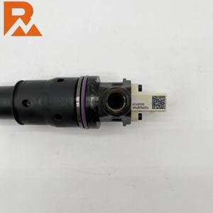 Injecteur de carburant 85150350 pour moteur FH5 D13K - Product Image 3