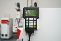 Máquina de Grabado Láser CNC Industrial de Alta Precisión y Eficiencia, Motor Potente y Estable, Servicio de Color Personalizable, Multimaterial