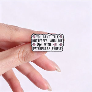 Set met gepersonaliseerde inspirerende quote emaille pins, motiverende metalen badge, positieve vibes revers pin, creatief sieraden cadeau - Product Image 2